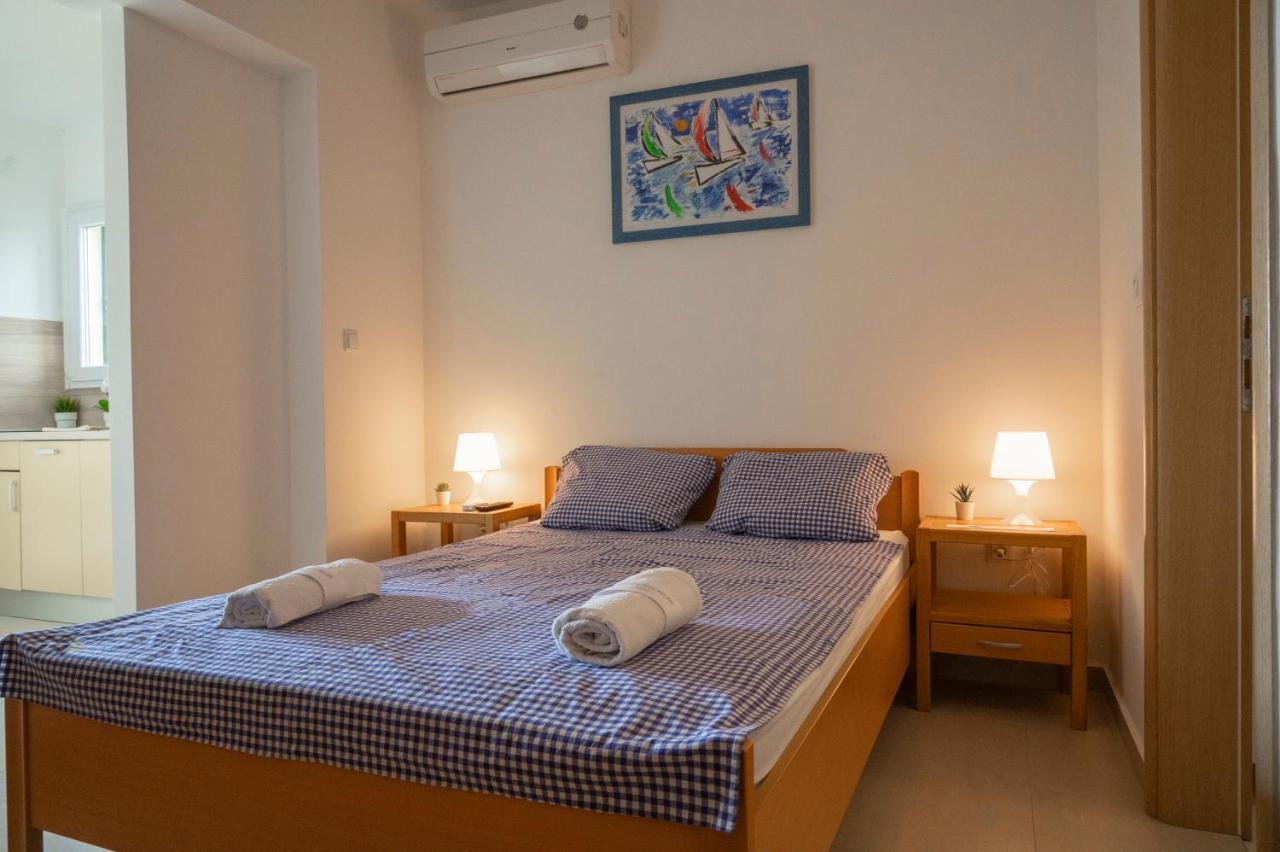 Beach Apartments Marijana Водице Екстериор снимка